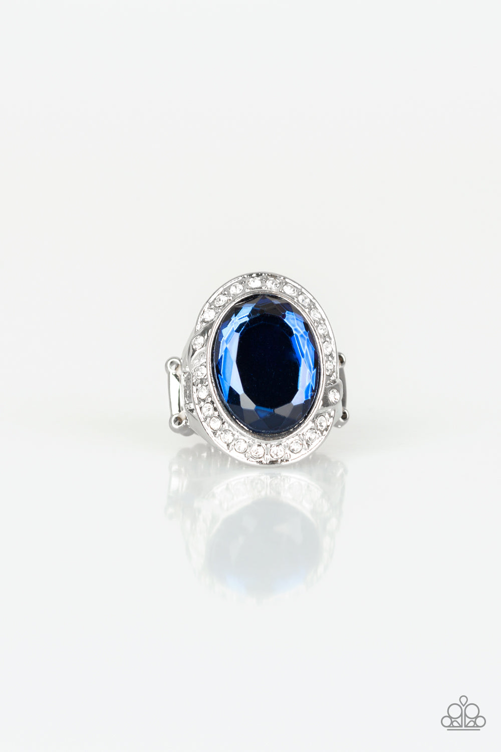 Queen Scene-Blue