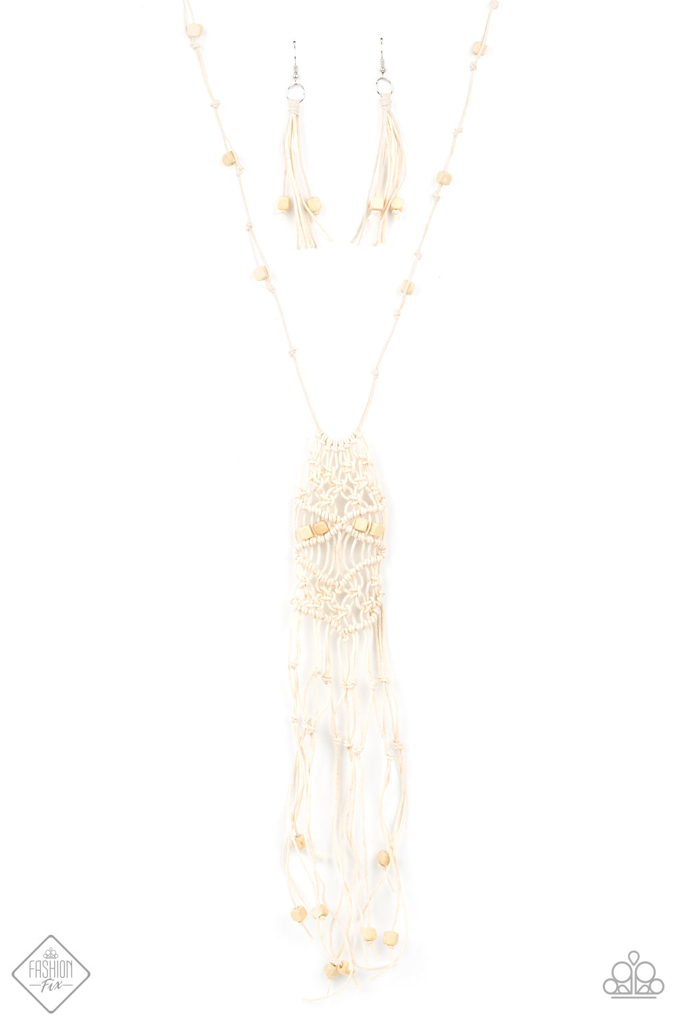 Macrame Majesty-White