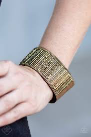 Glitter Gossip - Brass