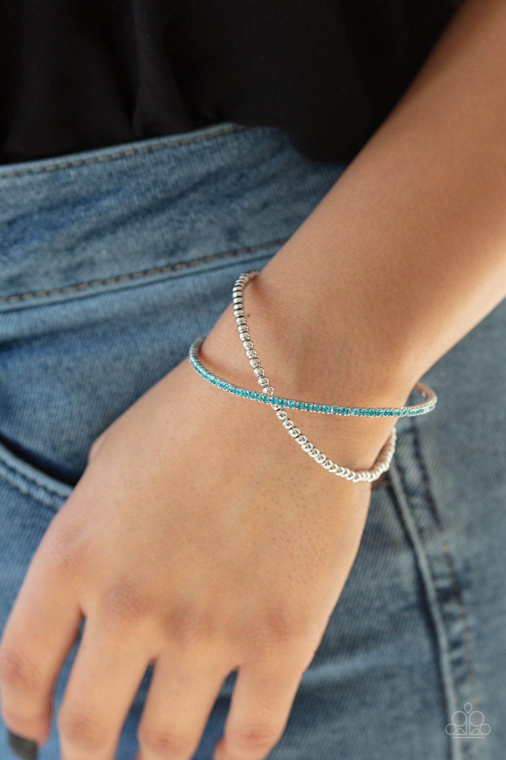 Chicly Crisscrossed- Blue