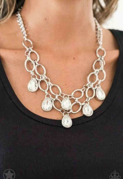 Show-Stopping Shimmer - White